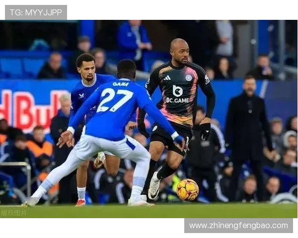 伯恩茅斯与埃弗顿激战成和比分揭晓精彩瞬间回顾 伯恩茅斯与埃弗顿激战成和比分揭晓精彩瞬间回顾